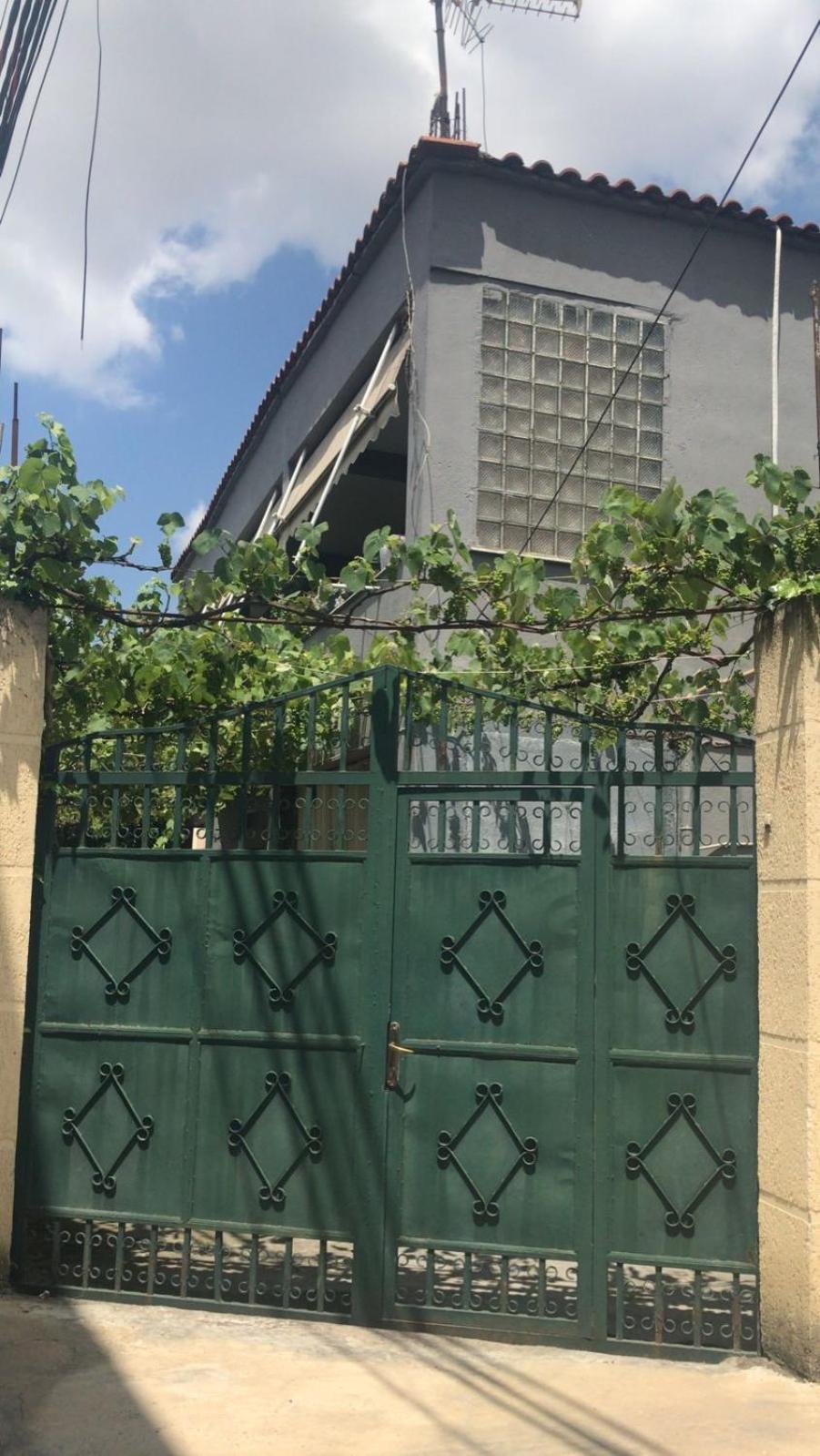 Green Door House Тирана Экстерьер фото