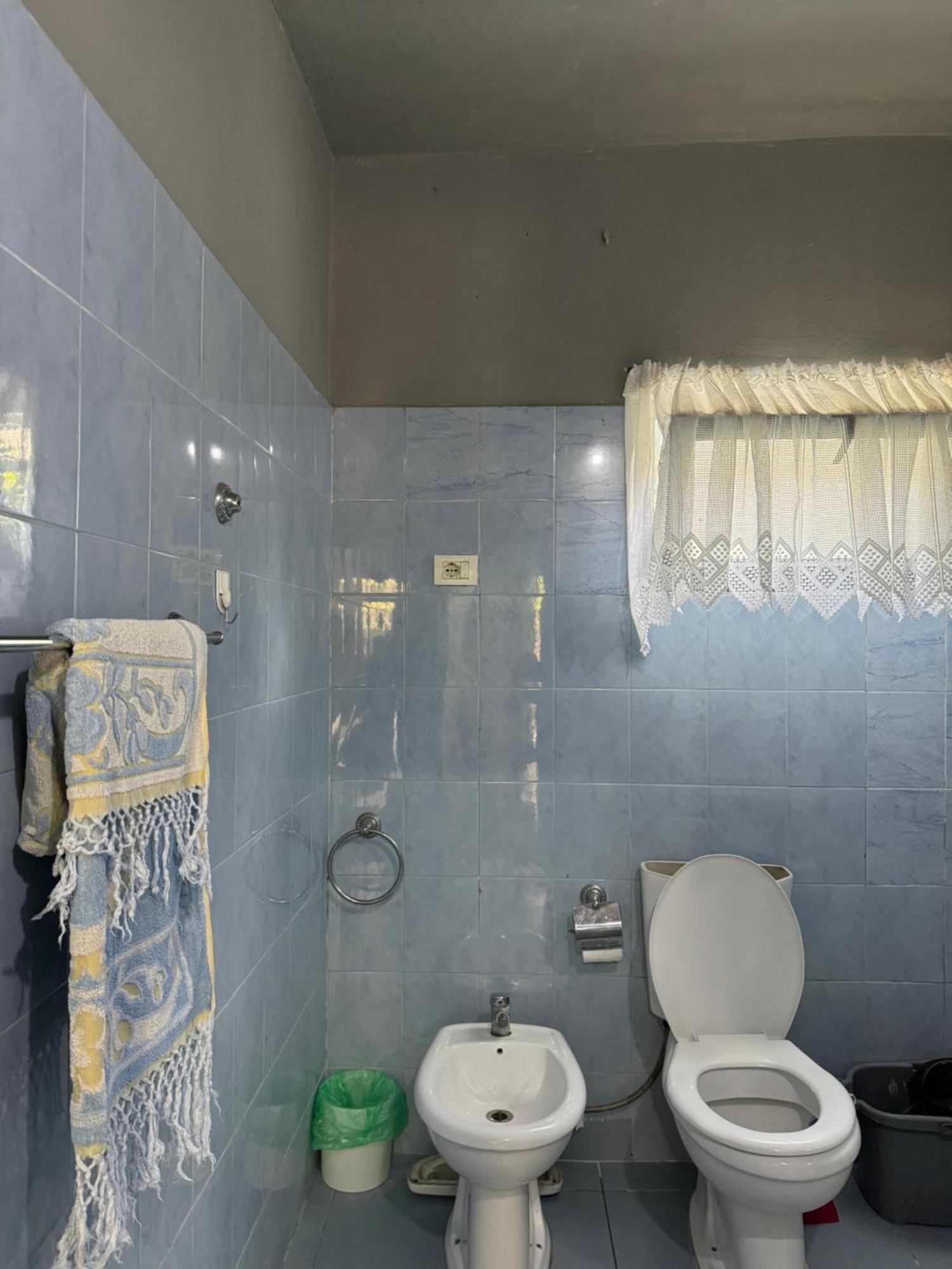 Green Door House Тирана Экстерьер фото